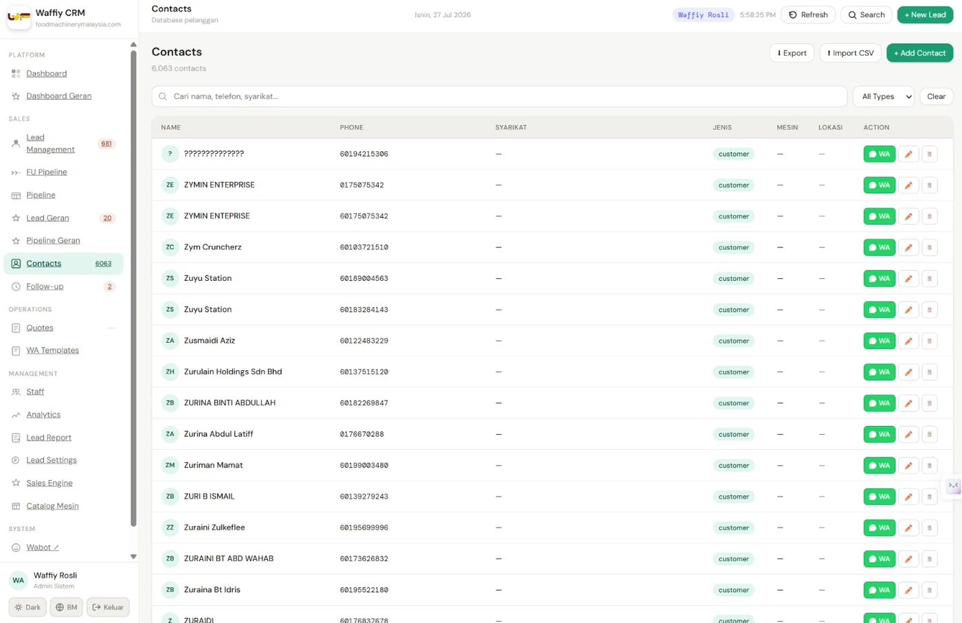 Senarai kenalan CRM dengan pilihan import dan eksport CSV